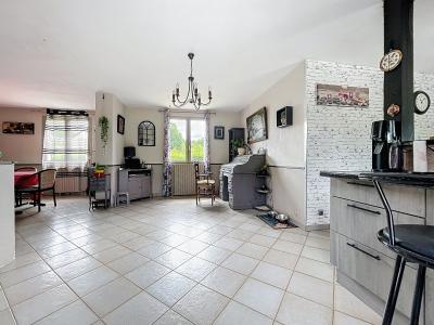 Detached House with Large Parkland Garden