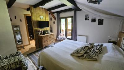 Villard-sur-doron (73270) : Maison T4 Sur 2000 Ma