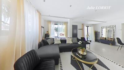 Villa Familliale Contemporaire