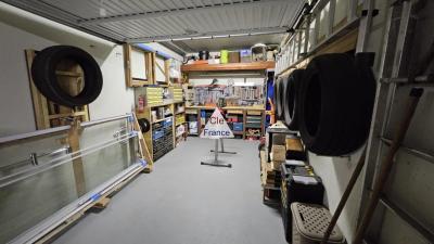Superbe Duplex T4 Dernier Etage Avec Balcon Et 2 Garages A