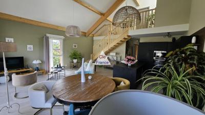 Superbe Duplex T4 Dernier Etage Avec Balcon Et 2 Garages A