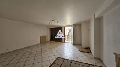 T3 Traversant Avec Balcon A
