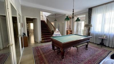 Large Detached House with Garden