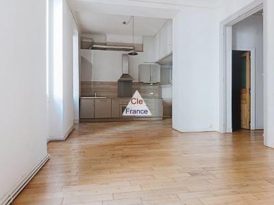 Charme De L\'ancien, Plein Centre