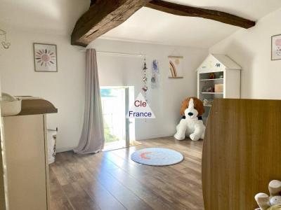 Main House with Guest Gite in Quiet Setting