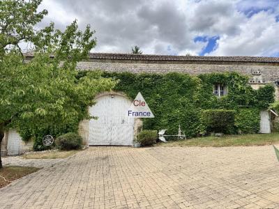 Detached Character House with Panoramic Views