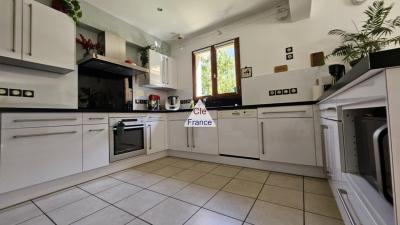 Superbe Maison Familiale T6 De 160 Ma