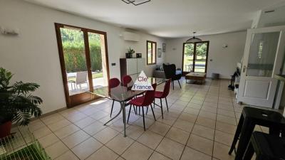 Superbe Maison Familiale T6 De 160 Ma