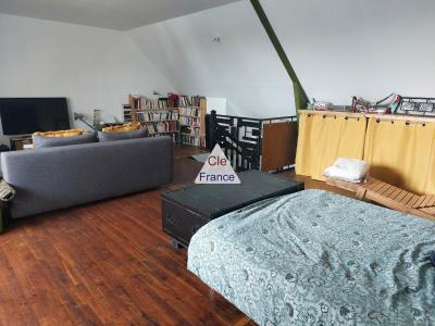 Lovely Renovated House by the Coast