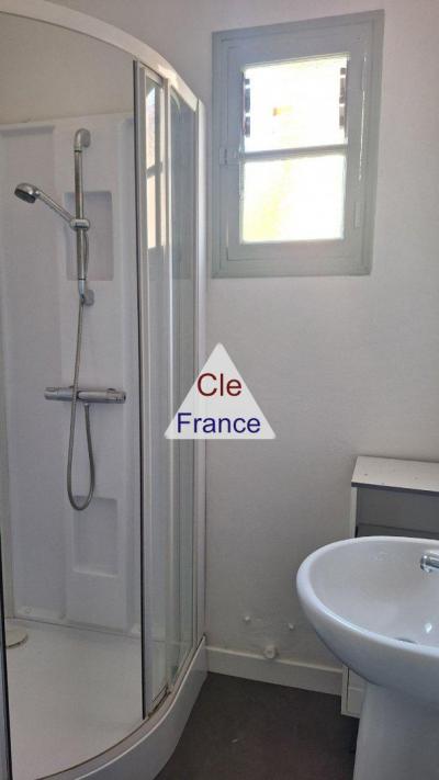 Maison De Village 2 Chambres Avec Terrasse Et 2 Garages