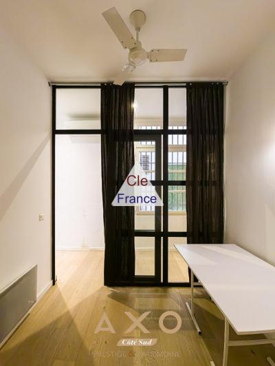 Aix-en-provence - Centre-ville Historique - Appartement Bourgeois - T3 - 2 Acces - Ideal Professions