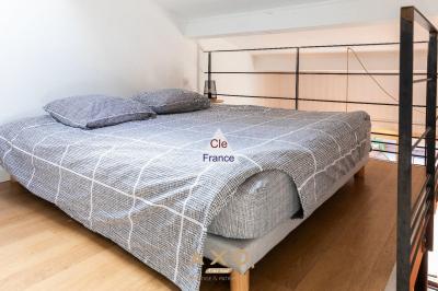 Aix En Provence -centre Ville Historique - Appartement - T2 - 37 M2 - Terrasse 27 M2 - 299 000 A
