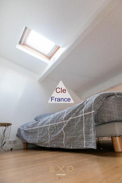 Aix En Provence -centre Ville Historique - Appartement - T2 - 37 M2 - Terrasse 27 M2 - 299 000 A