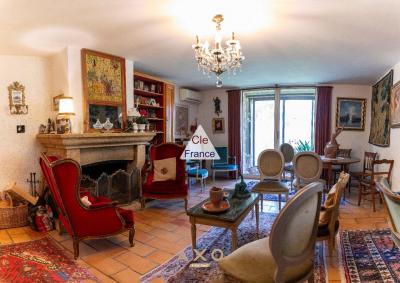 Aix En Provence - Le Montaiguet - Maison De Charme A Renover - 133 M2 - T5 - Terrain 1 380 M2 - Pis