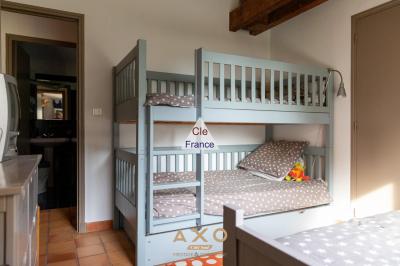 Le Montaiguet - Maison 160m2 - T7 - Garage - Piscine - Parc 5000m2 - 1 020 000a