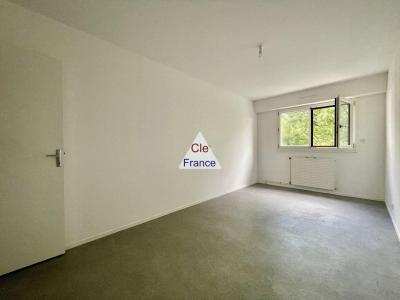 Duplex Apartment with Lovely View from Balcony