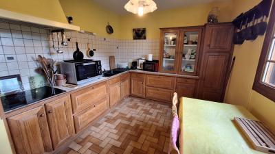 Delightful Detached House and Garden