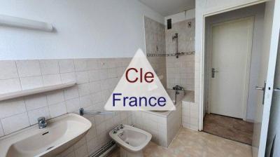 First Floor Apartment in Great Location