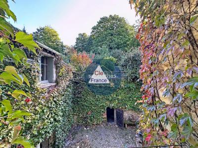 Maison De Caractere Avec Jardin Et Dependances A