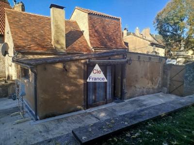 Charming Périgord-Style House with Garden