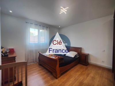 Charming Detached House and Garden