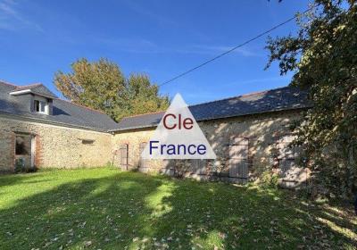 Longere-Style Country House with Character