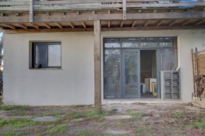 Apartment with Terrace and Garden