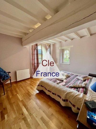 Large Farm House with Swimming Pool