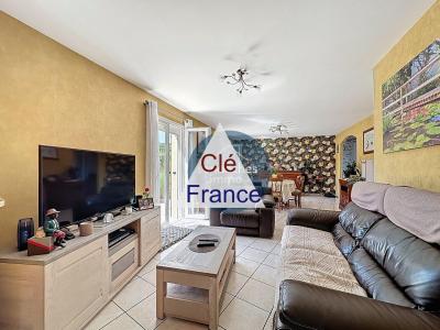 Detached Country House with Outbuilding