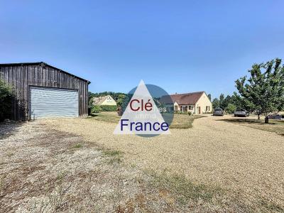 Detached Country House with Outbuilding