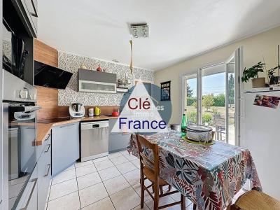 Detached Country House with Outbuilding