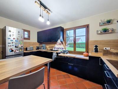 Detached House with Landscaped Garden