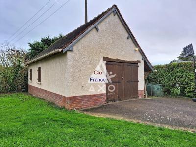 Detached House with Landscaped Garden