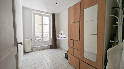 Paris Apartment For Sale in 18th Arrondissement