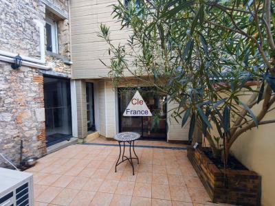 Lovely Family Home is a Great Location