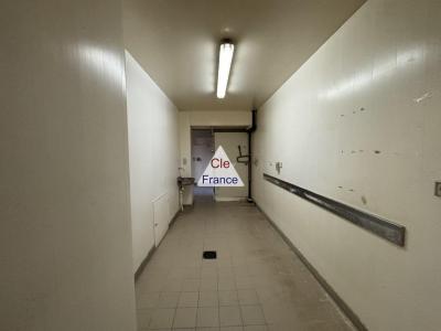 Town House with Outbuilding an Huge Potential