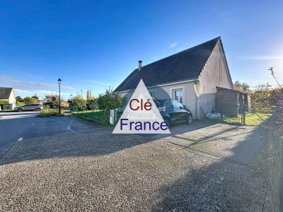 Detached House with Landscaped Garden