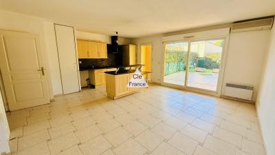 Coastal Apartment with Swimming Pool