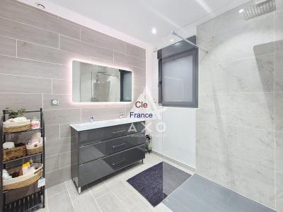 Detached Country House with Open Views