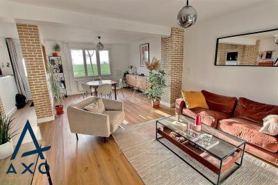 Maison De Caractere De 6 Pieces Et De 124,50 Ma