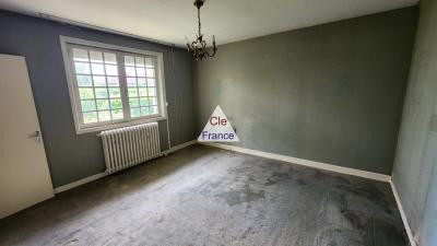 Comfortable Detached House with Garden