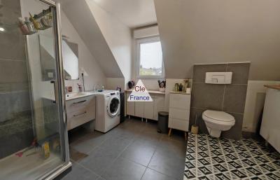 Detached House with Garden, Lovely Family Home