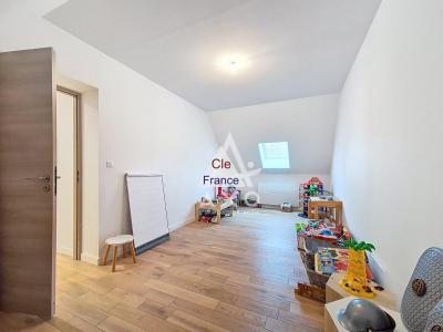 Recently Built Detached House with Garden