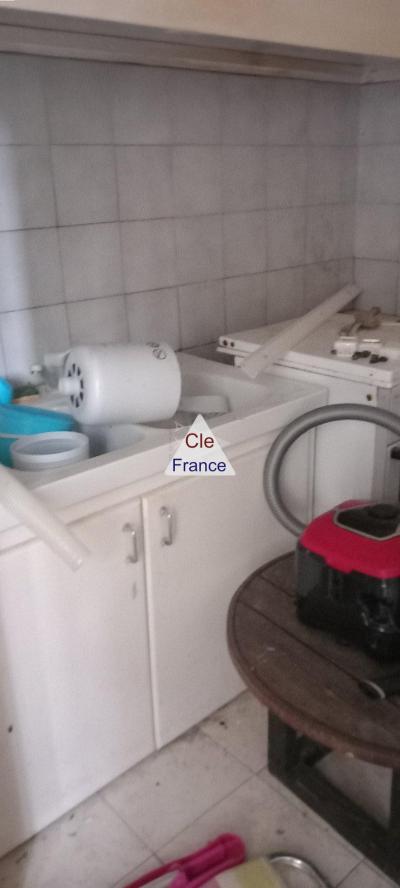 Detached House with Garden