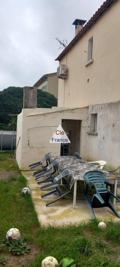 Detached House with Garden