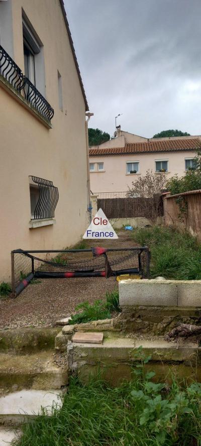 Detached House with Garden