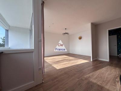 Apartment with Views from the Balcony