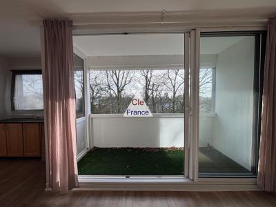 Apartment with Views from the Balcony