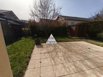 Comfortable Detached House with Garden