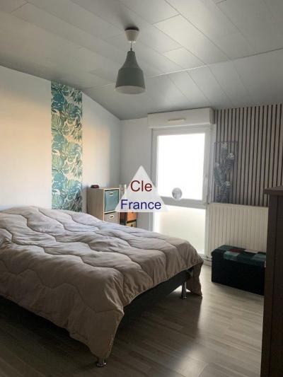 Town House with Neat Garden